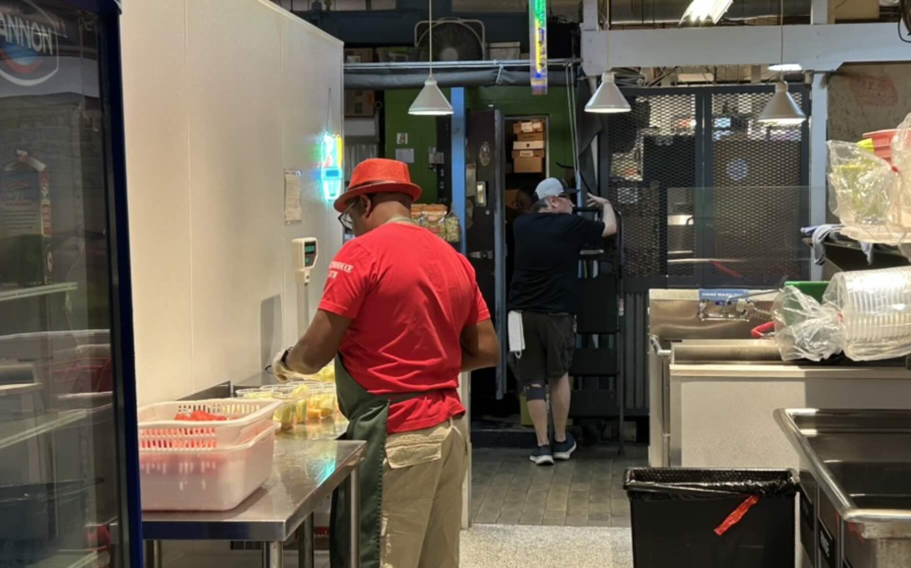 Worker in Pennsylvania, Philadelphia. Photo by Suzette Gardner